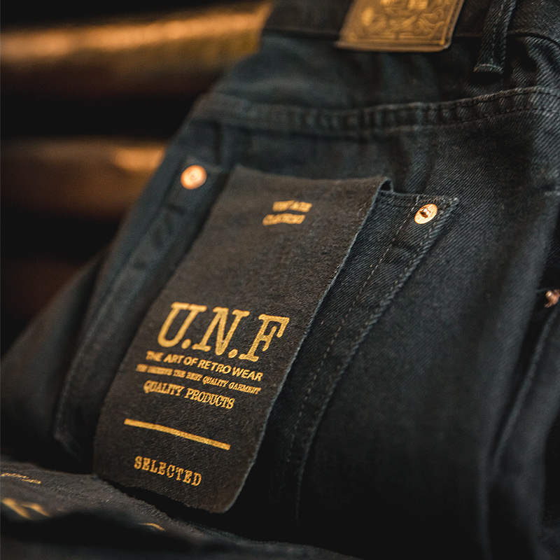 Мужские винтажные черные потер – обзор и цена Levis Jeans 501